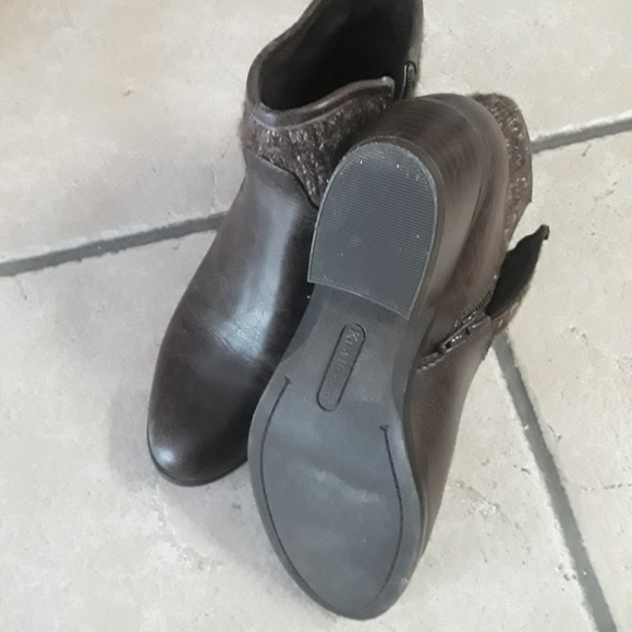 Kim Roger - Picture 2 of 2